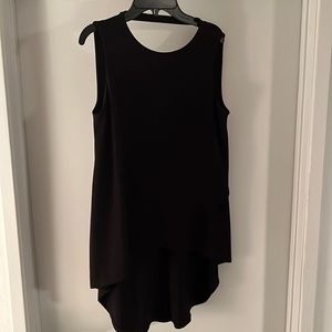 Simple black tunic great for the office and everyday wear!